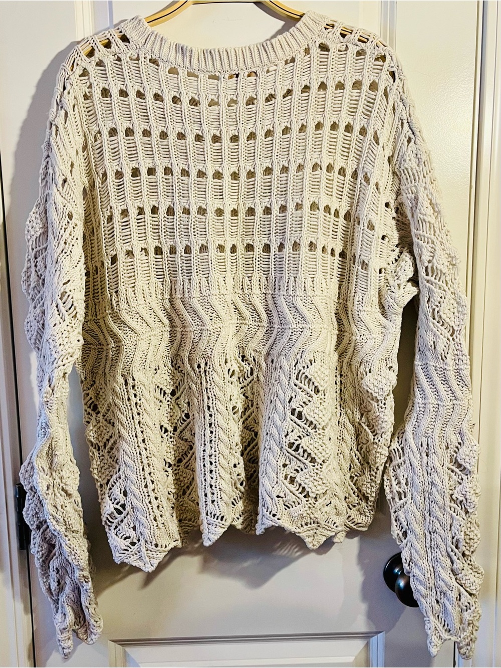 Kut from the Kloth 100% Cotton Open Knit Scalloped Hem Crew Sweater, Ivory, XL - Picture 3 of 7